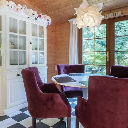 Ferienhaus Fantastisch Met Veel Ruimte En Fijne Tuin Epe